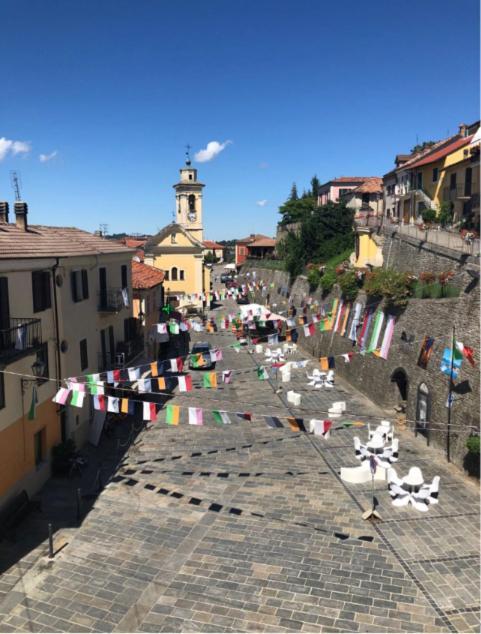 La Piazza - Appartamenti Vacanza Murazzano  Exterior foto
